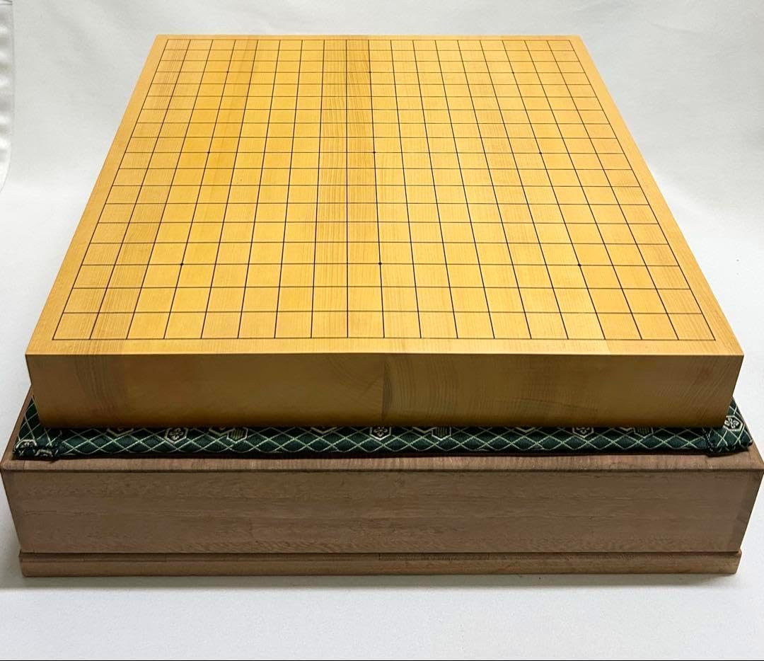 囲碁盤 卓上 本榧 桐箱 畳 付き 囲碁盤 卓上 本榧 桐箱 畳 付き 本榧2寸卓上碁盤セット（